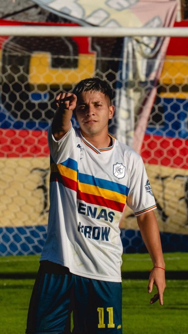 Camiseta Alternativa 2025 - Imagen 3