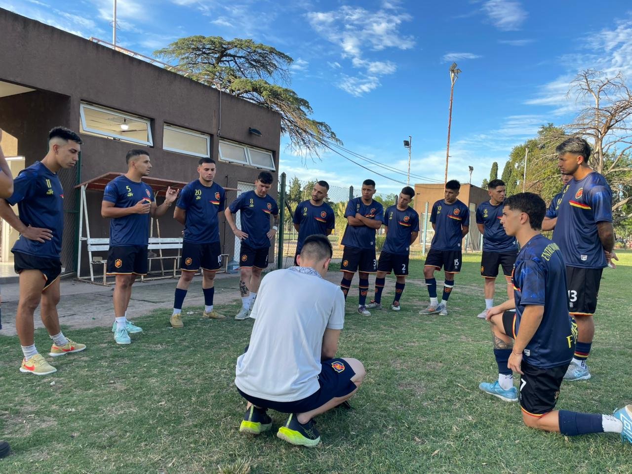 Torneo integración a AFA: Colegiales afronta dos partidos decisivos en busca del ascenso