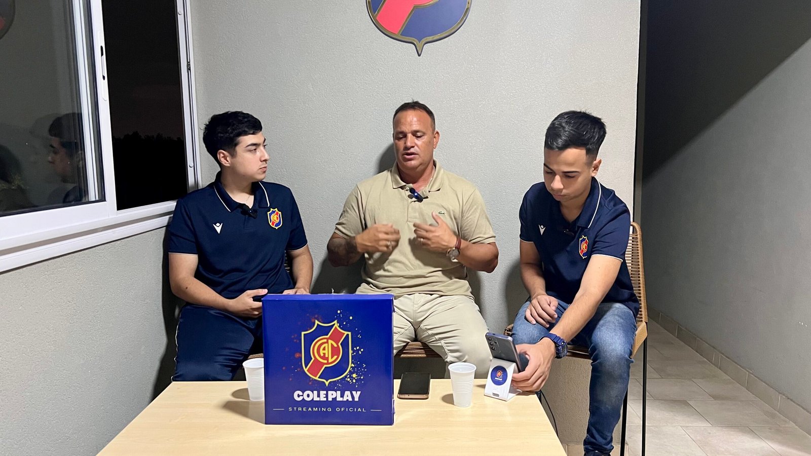 Entrevista en Coleplay: Leo Fernández